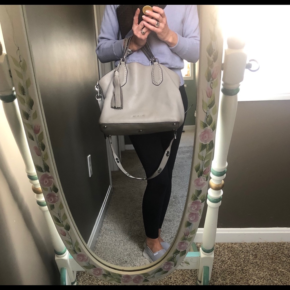 Michael Kors Purse 👛 - Picture 6 of 6